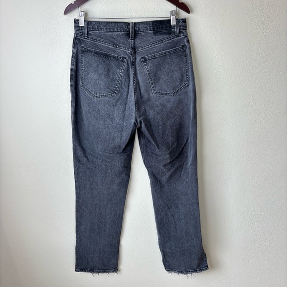 Abercrombie Curve Love 90s Straight Ultra High Rise Jeans Black Split Hem Sz 30 - Picture 5 of 6